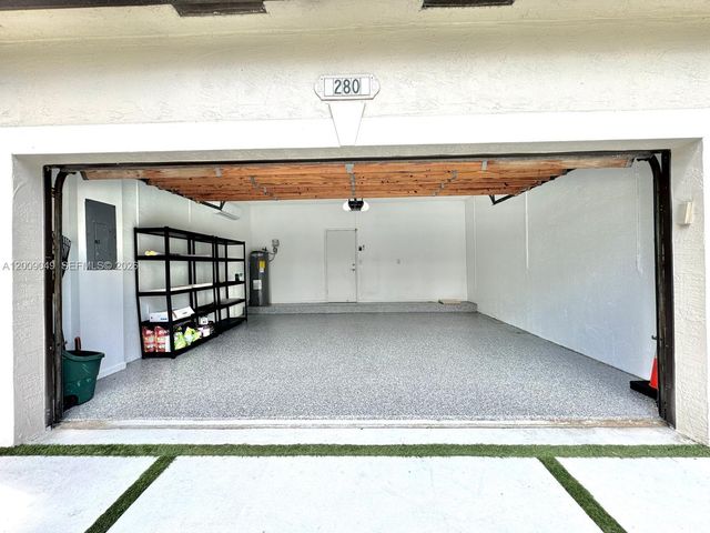 280 SW 167th Ave, Pembroke Pines, FL 33027