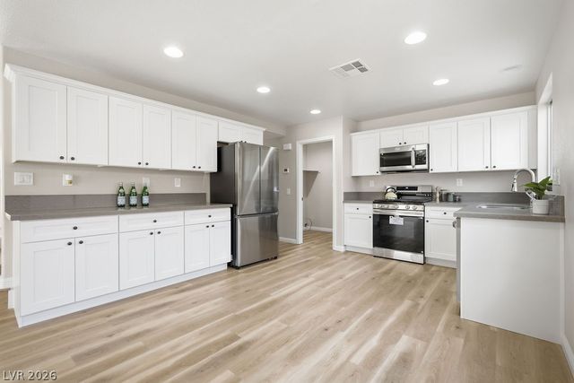 9637 Boylagh Avenue, Las Vegas, NV 89129