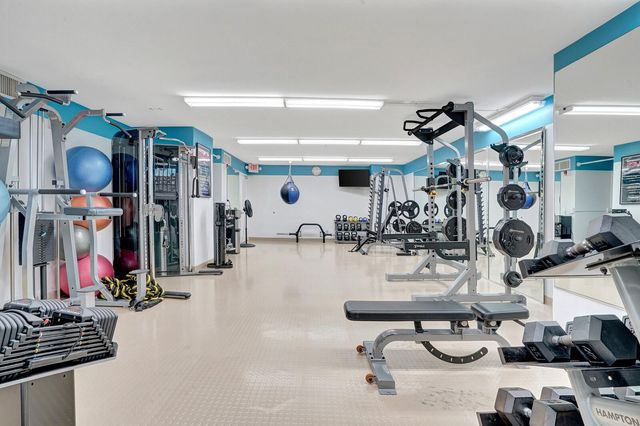 4100 Galt Ocean Dr 305, Fort Lauderdale, FL 33308