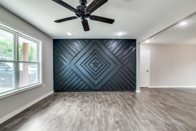 500 Lockwood ST, San Marcos, TX 78666