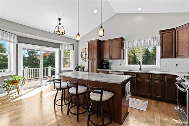 68 Fox Hollow Drive, Metamora, MI 48455