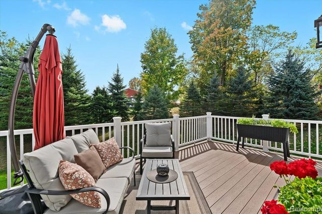 68 Fox Hollow Drive, Metamora, MI 48455