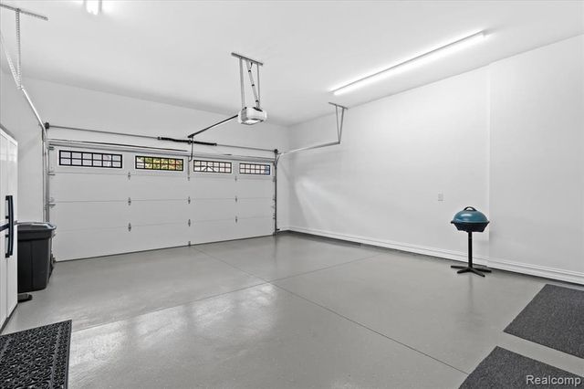 68 Fox Hollow Drive, Metamora, MI 48455