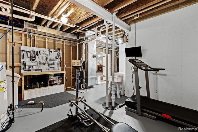 68 Fox Hollow Drive, Metamora, MI 48455