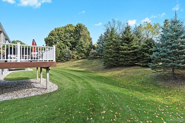 68 Fox Hollow Drive, Metamora, MI 48455