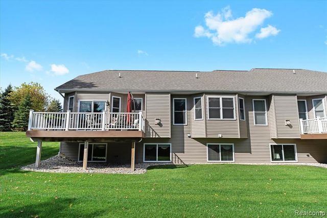 68 Fox Hollow Drive, Metamora, MI 48455