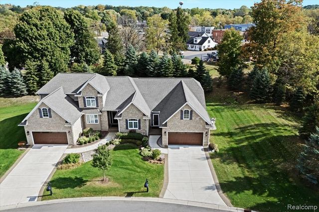 68 Fox Hollow Drive, Metamora, MI 48455