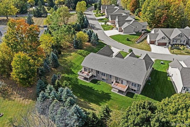 68 Fox Hollow Drive, Metamora, MI 48455