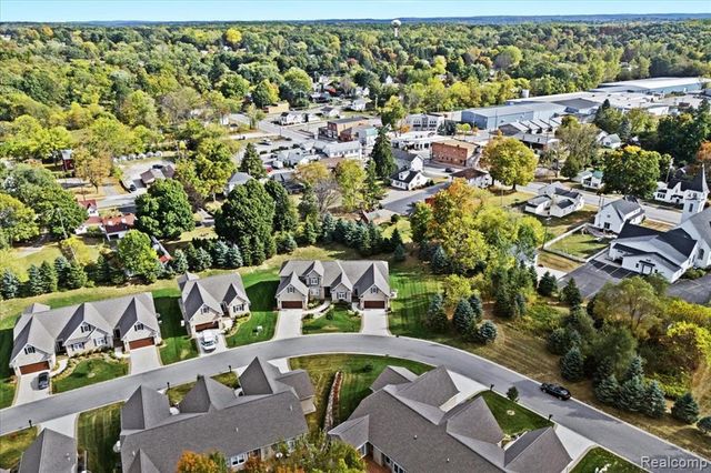 68 Fox Hollow Drive, Metamora, MI 48455