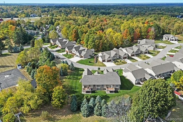 68 Fox Hollow Drive, Metamora, MI 48455