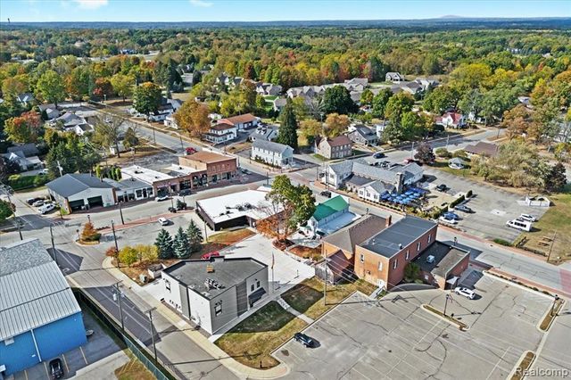 68 Fox Hollow Drive, Metamora, MI 48455