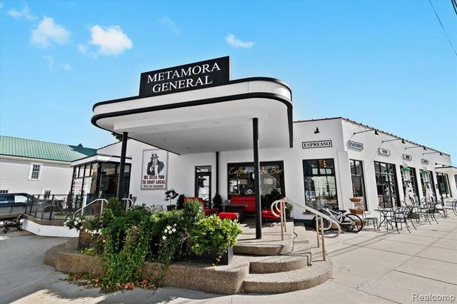 68 Fox Hollow Drive, Metamora, MI 48455