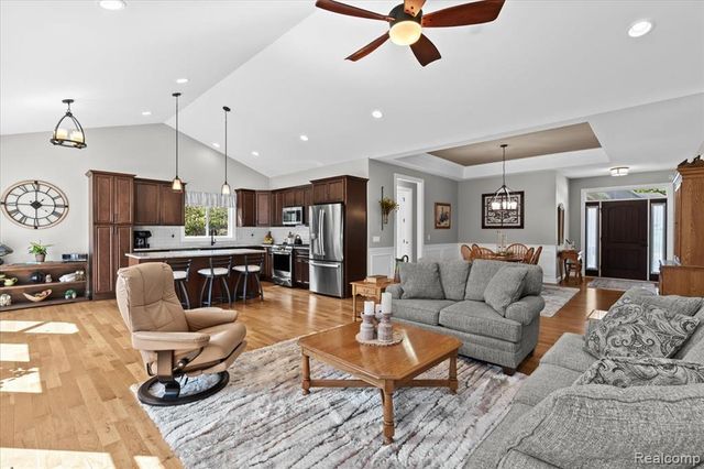 68 Fox Hollow Drive, Metamora, MI 48455