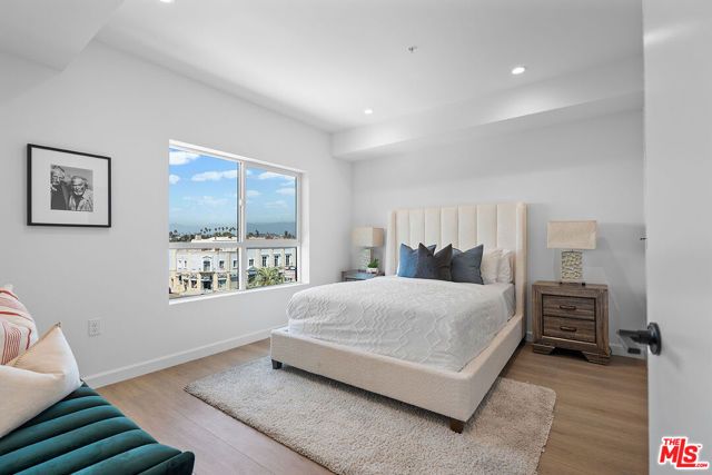 321 S Oxford Avenue 606, Los Angeles, CA 90020