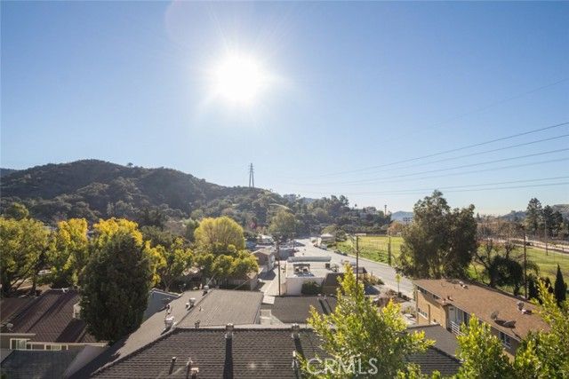 2940 N Verdugo Road 321, Glendale, CA 91208