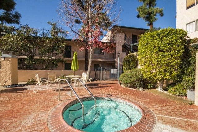 2940 N Verdugo Road 321, Glendale, CA 91208