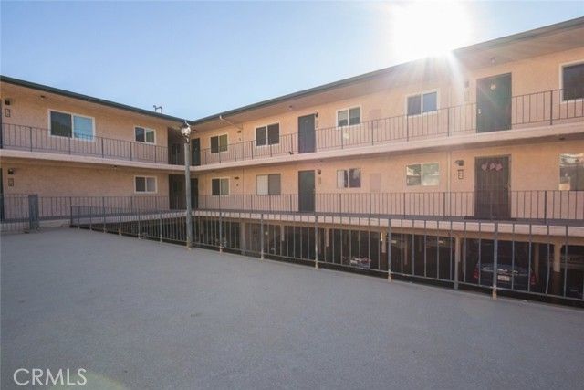 2940 N Verdugo Road 321, Glendale, CA 91208