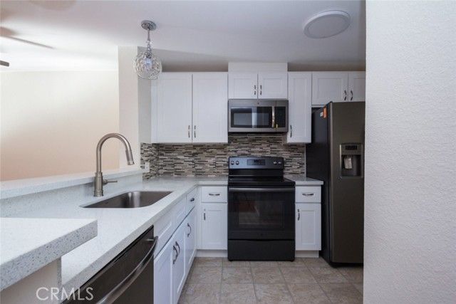 2940 N Verdugo Road 321, Glendale, CA 91208