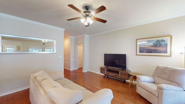 421 W Cumberland Road 601, Tyler, TX 75703