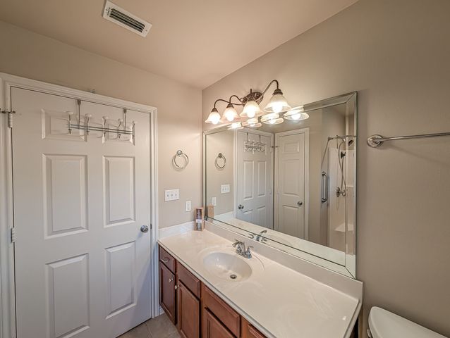 421 W Cumberland Road 601, Tyler, TX 75703