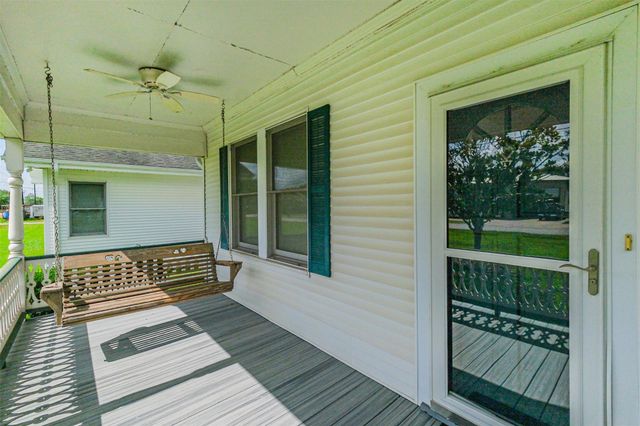 3524 Charles Avenue, Pearland, TX 77584