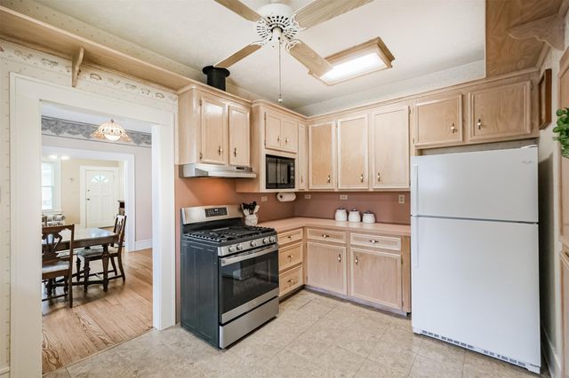 3524 Charles Avenue, Pearland, TX 77584