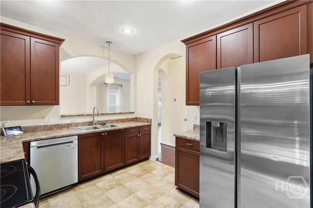 134 Chapel Lake S, Savannah, GA 31419