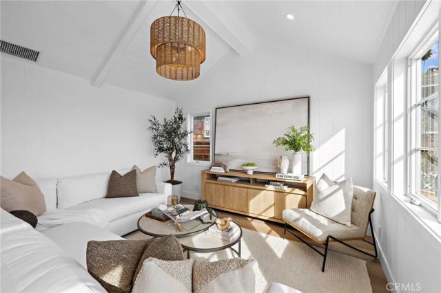 684 Seaview, Laguna Beach, CA 92651