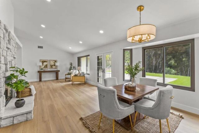 25945 Forest Drive, Escondido, CA 92026