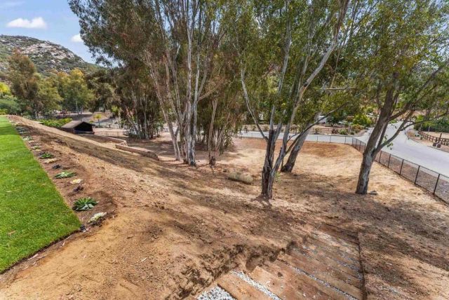 25945 Forest Drive, Escondido, CA 92026