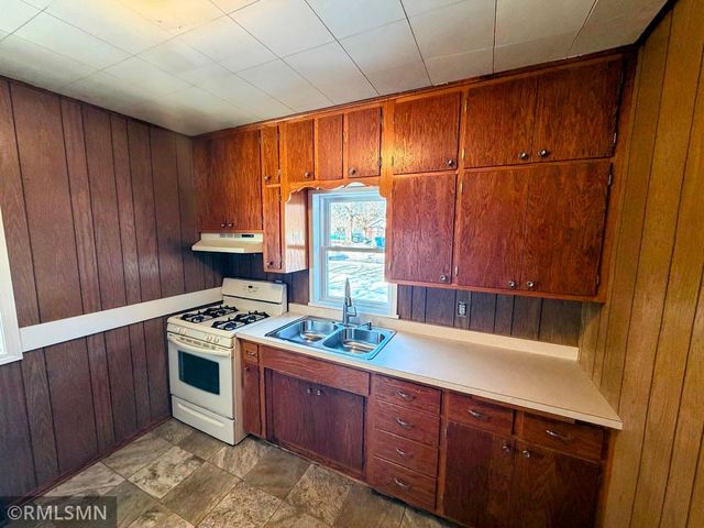 1101 11th Avenue S, Saint Cloud, MN 56301