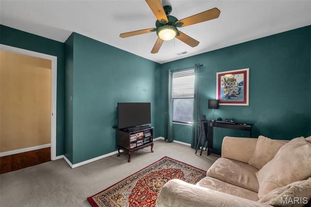 1057 Hidden Ridge Trail, Unincorporated, MO 63088