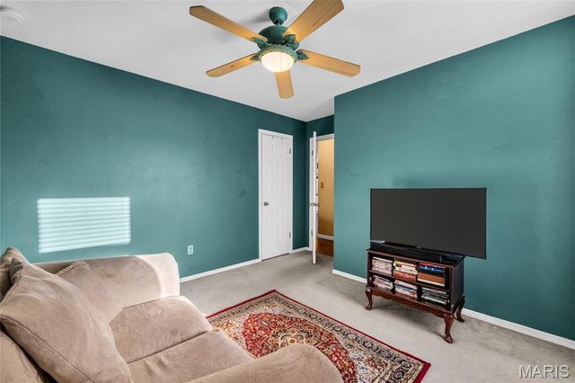 1057 Hidden Ridge Trail, Unincorporated, MO 63088