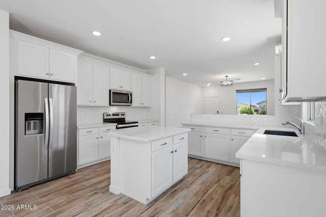 17072 W ALICE Avenue, Waddell, AZ 85355