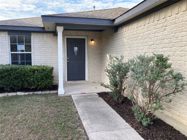 284 Loon Lake DR, Kyle, TX 78640