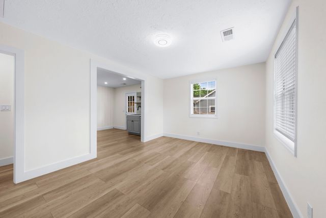 60 Lutie St, Nashville, TN 37210