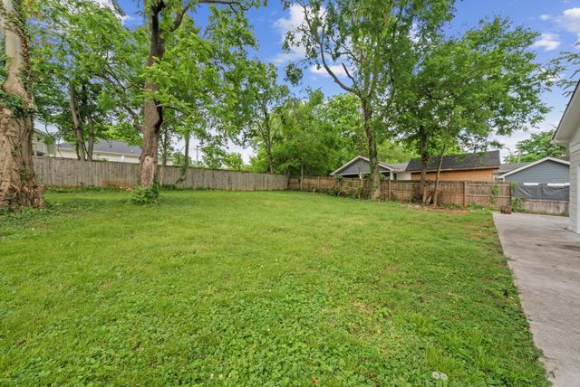 60 Lutie St, Nashville, TN 37210