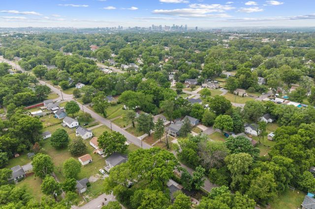 60 Lutie St, Nashville, TN 37210