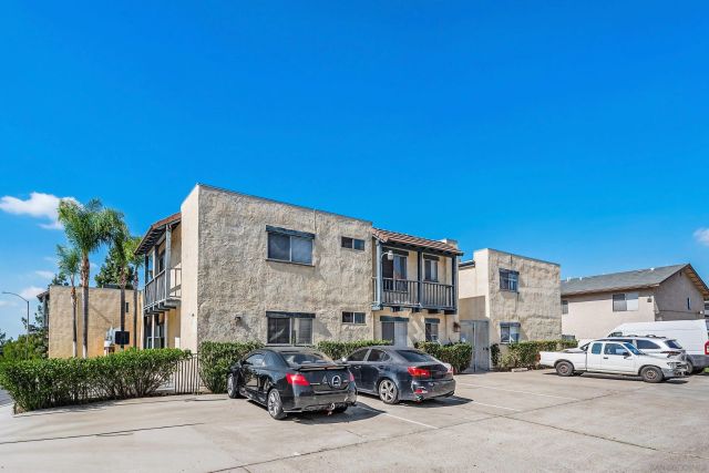 732 E Lexington 19, El Cajon, CA 92020