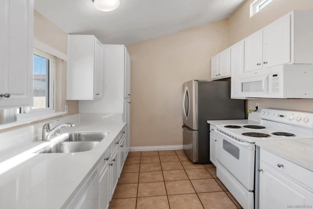 732 E Lexington 19, El Cajon, CA 92020