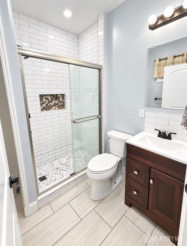 457 Division Street, Perth Amboy, NJ 08861