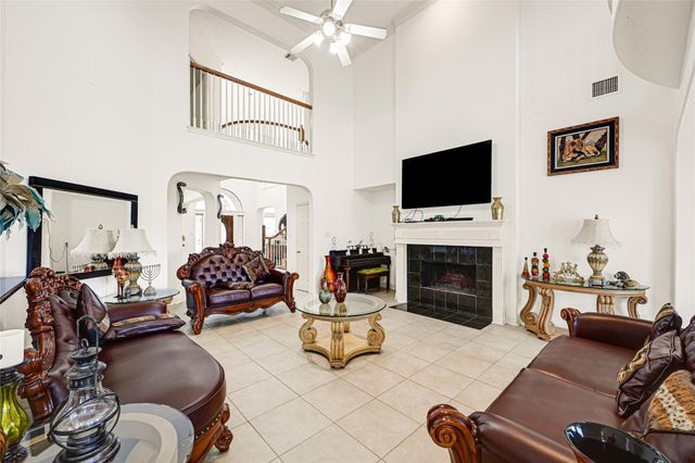 15103 Oldtown Bridge Court, Sugar Land, TX 77498