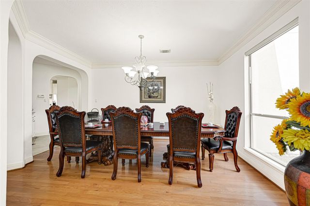 15103 Oldtown Bridge Court, Sugar Land, TX 77498