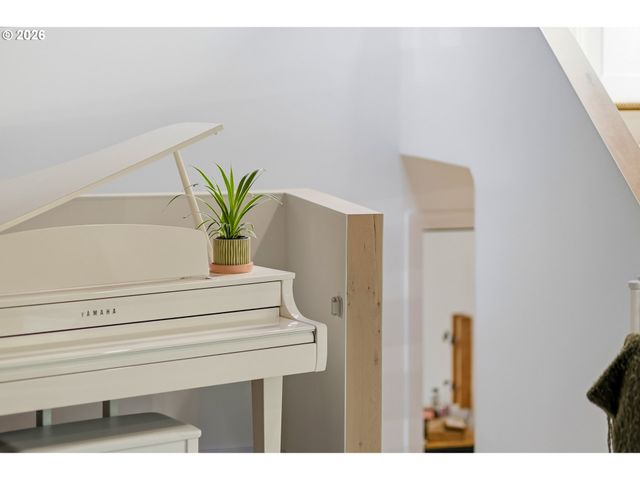 14863 TWIN FIR Ct, Lake Oswego, OR 97035