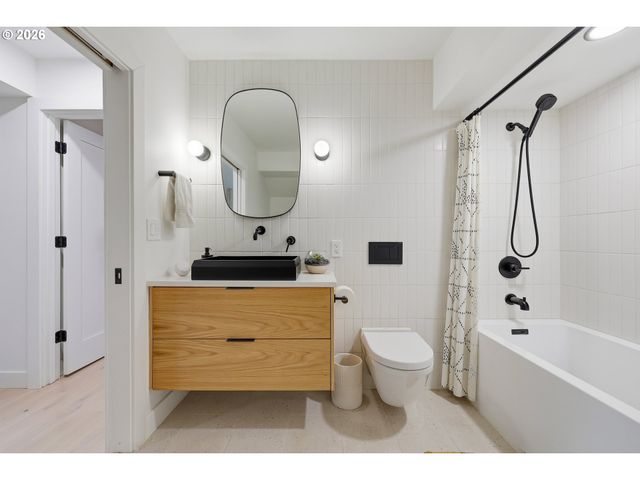 14863 TWIN FIR Ct, Lake Oswego, OR 97035