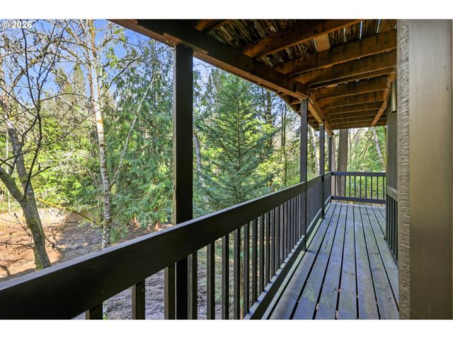 14863 TWIN FIR Ct, Lake Oswego, OR 97035