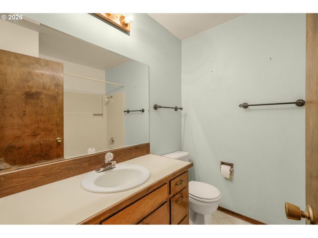 14155 Sw 27TH St, Beaverton, OR 97008
