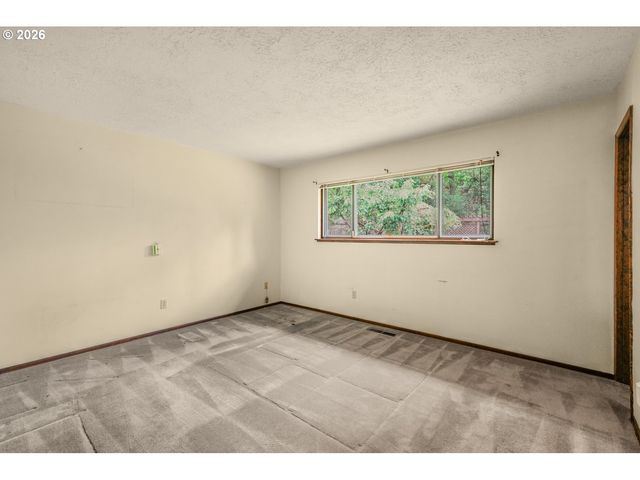 14155 Sw 27TH St, Beaverton, OR 97008