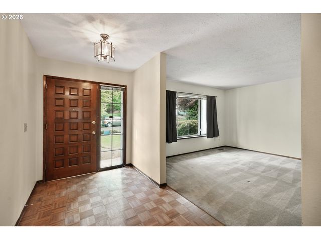 14155 Sw 27TH St, Beaverton, OR 97008
