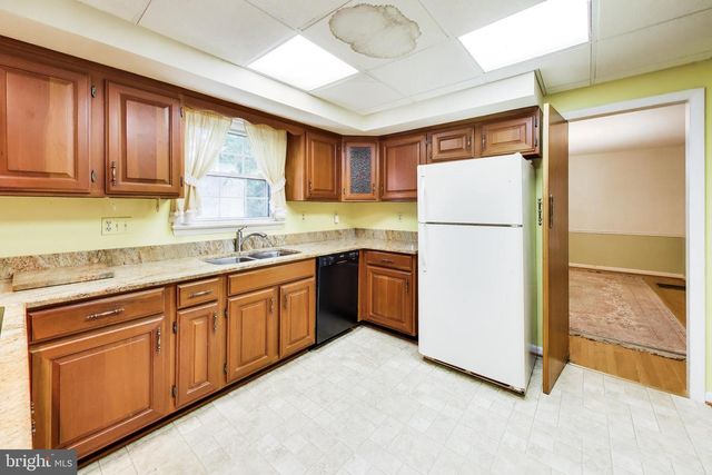 9220 CROOM ACRES TER, Upper Marlboro, MD 20772